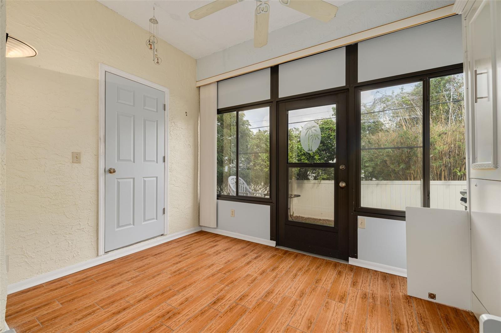 MAGNOLIA RIDGE CONDO - Residential