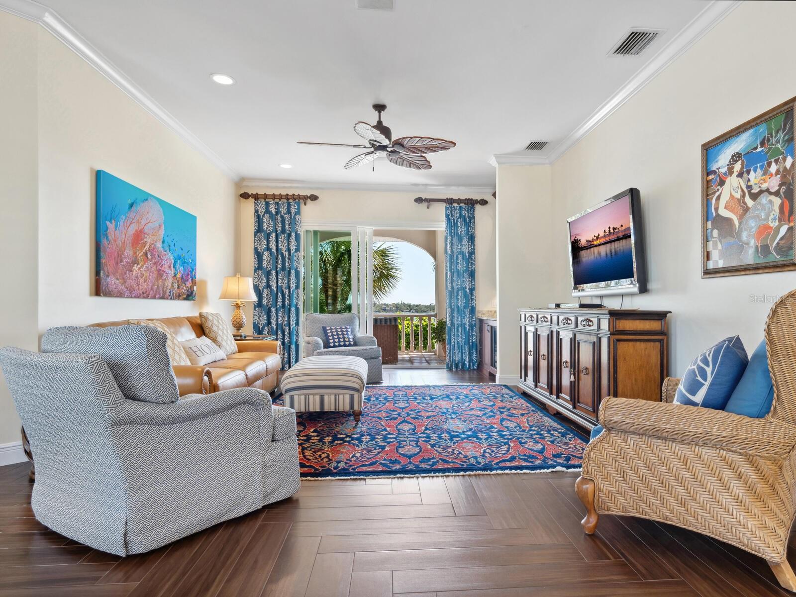 CASEY KEY - Residential
