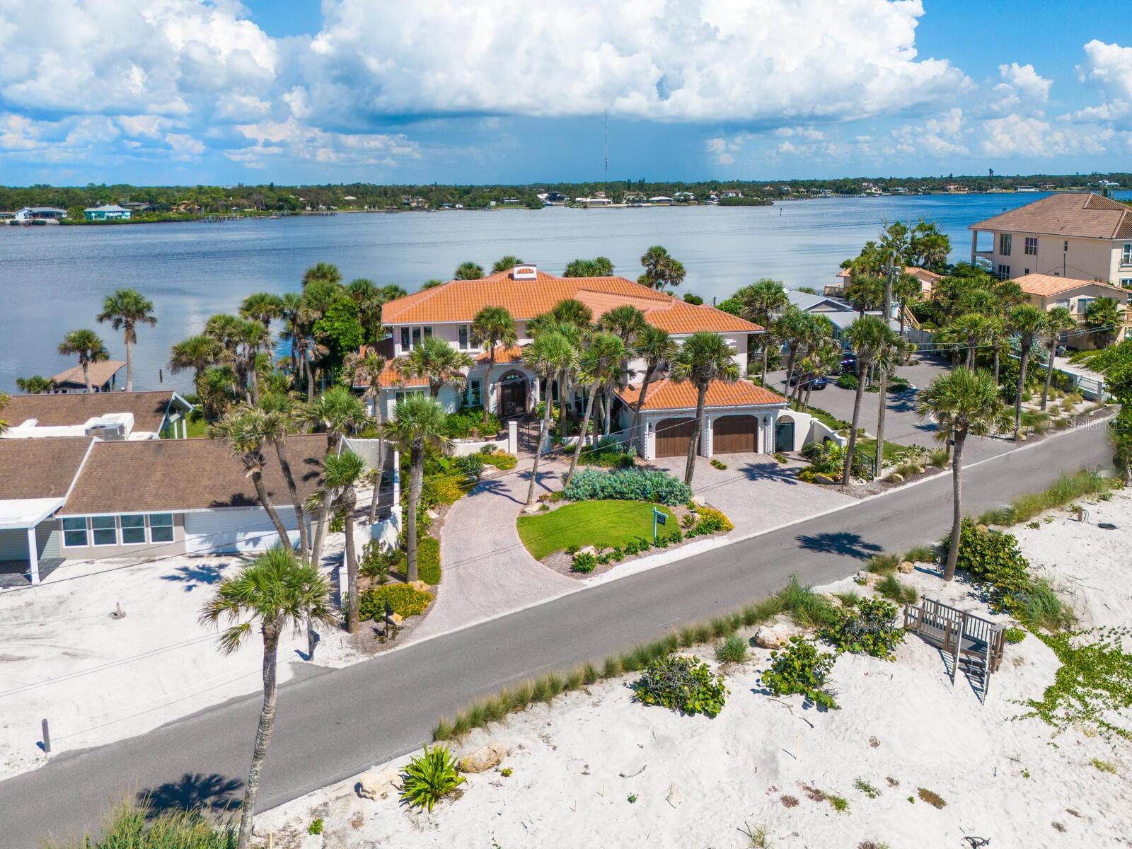 CASEY KEY - Residential
