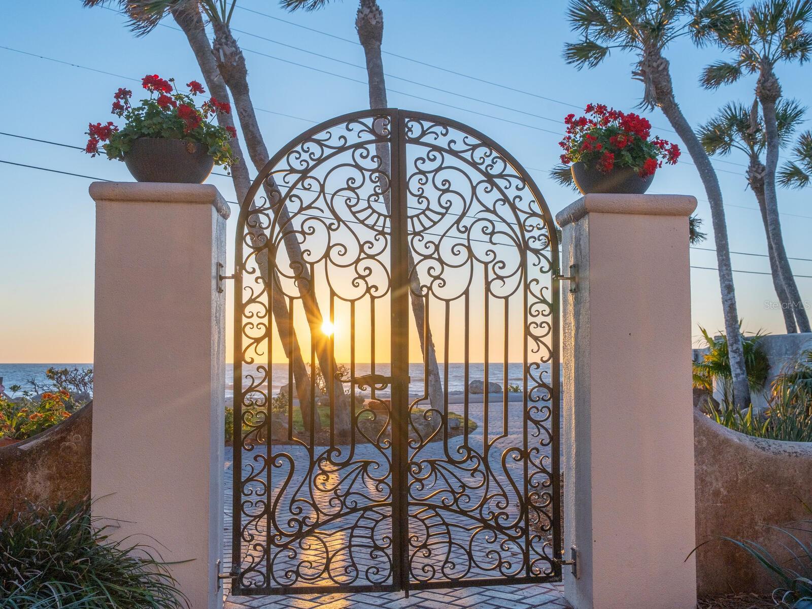 CASEY KEY - Residential