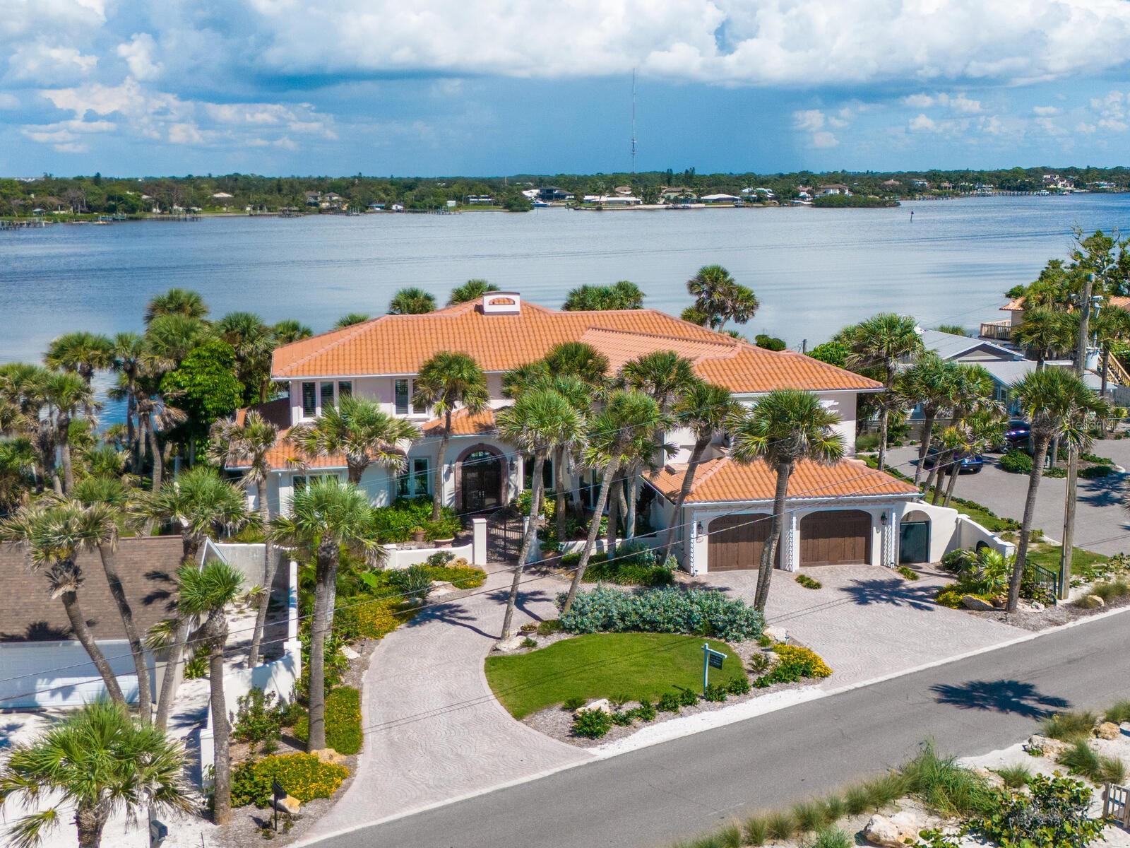 CASEY KEY - Residential