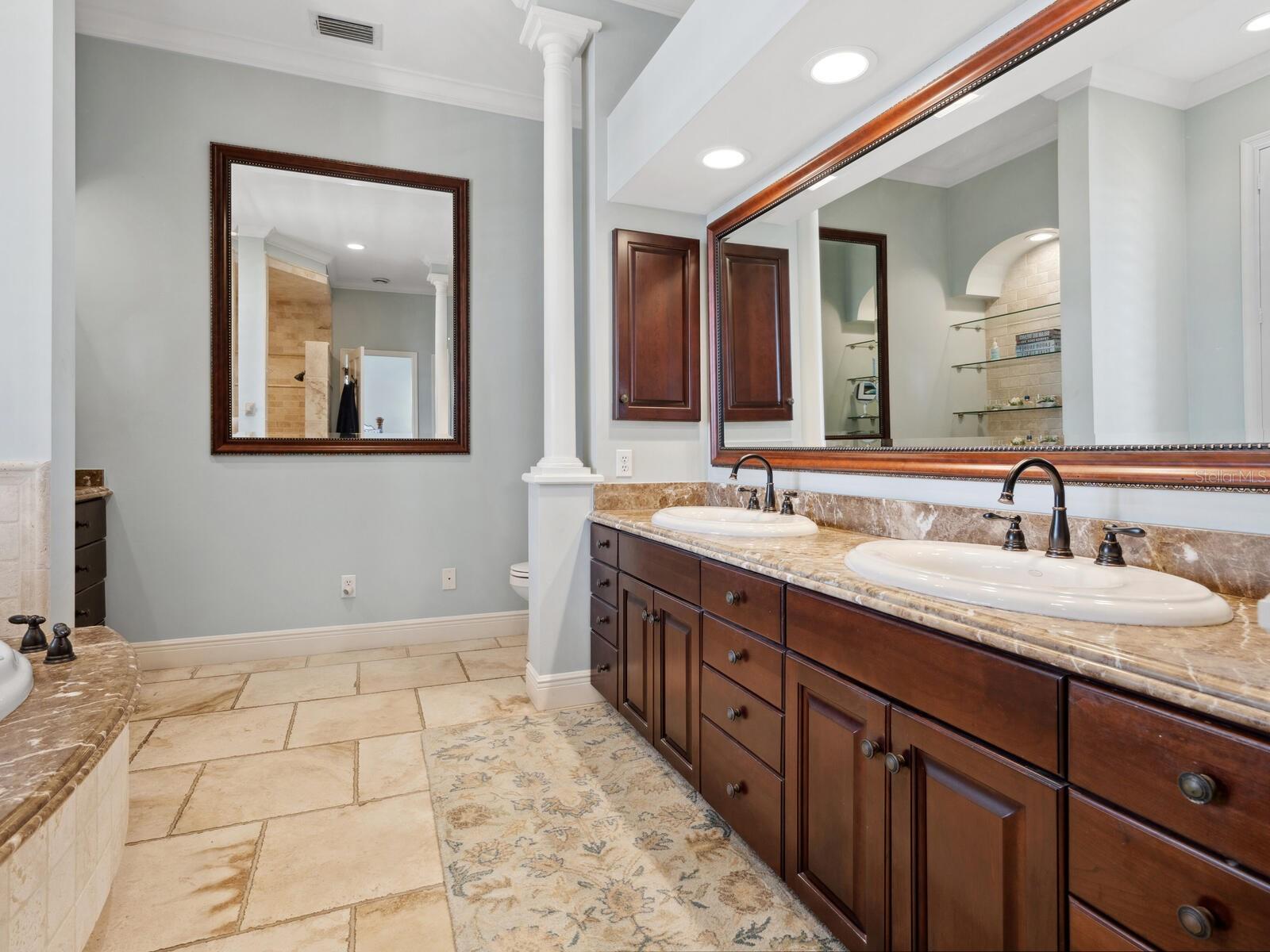CASEY KEY - Residential