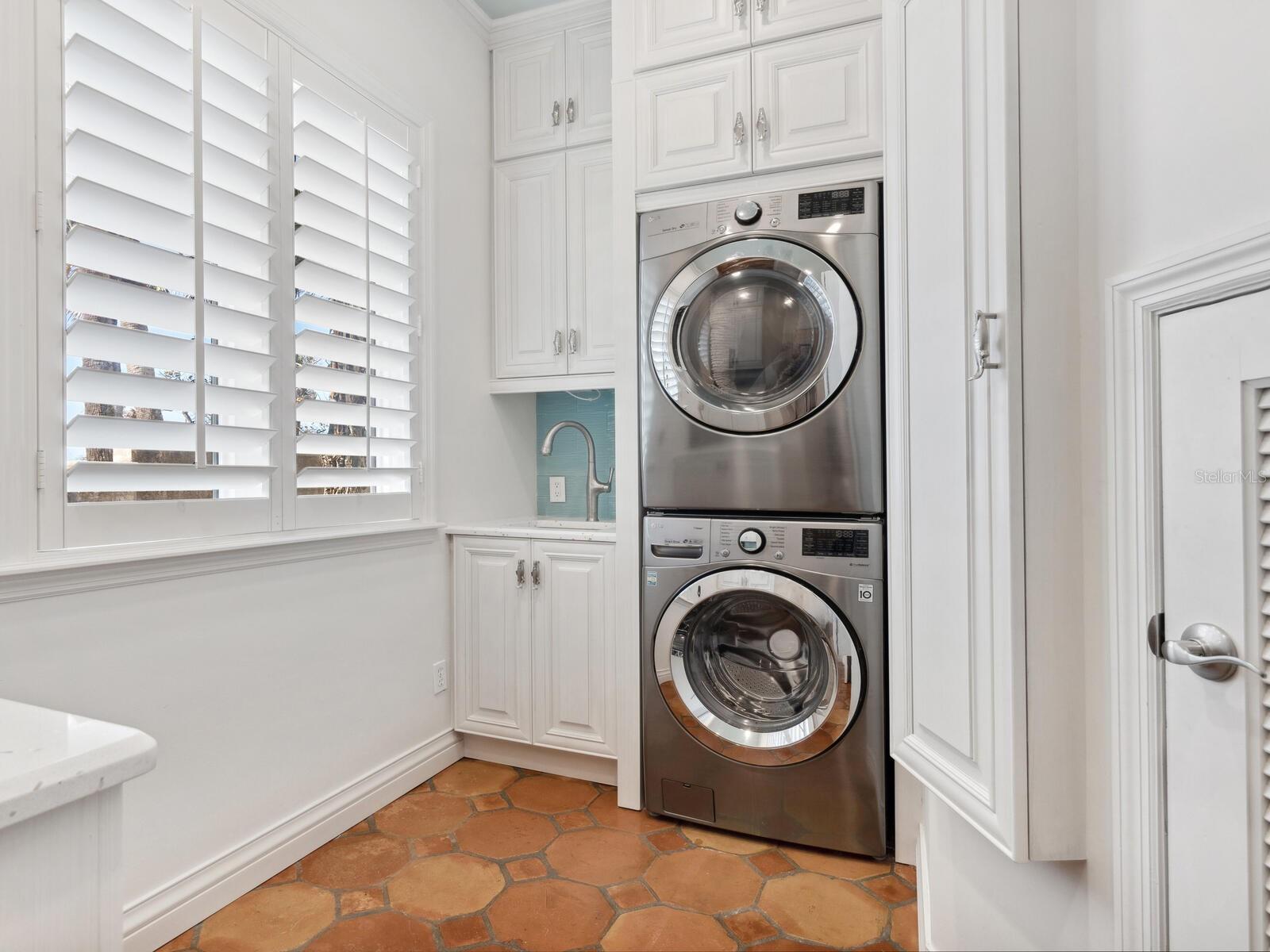 CASEY KEY - Residential