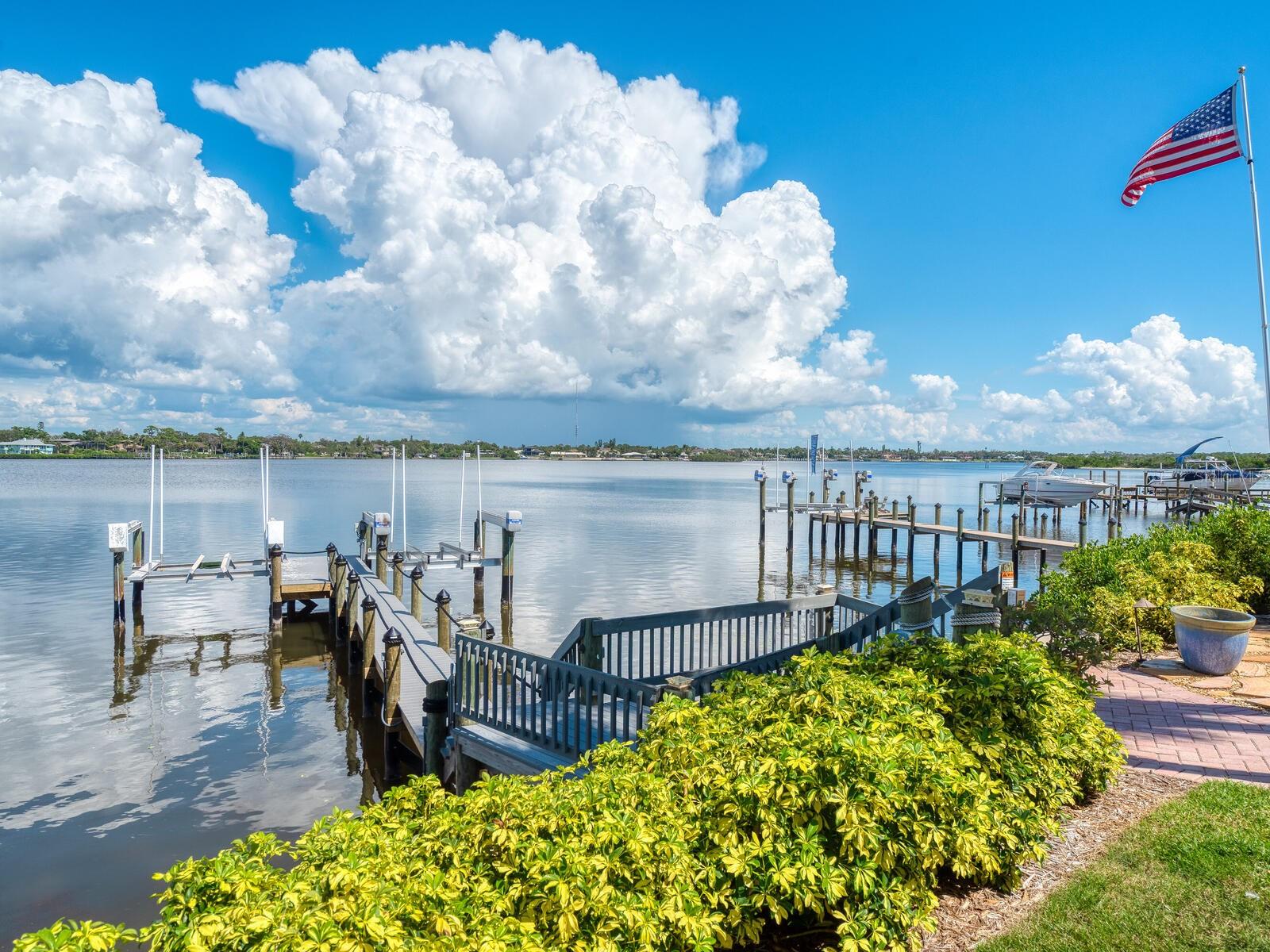 CASEY KEY - Residential