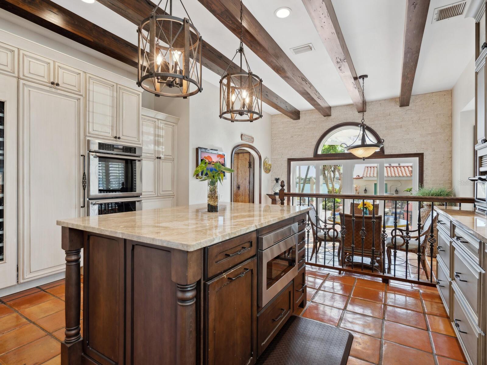 CASEY KEY - Residential