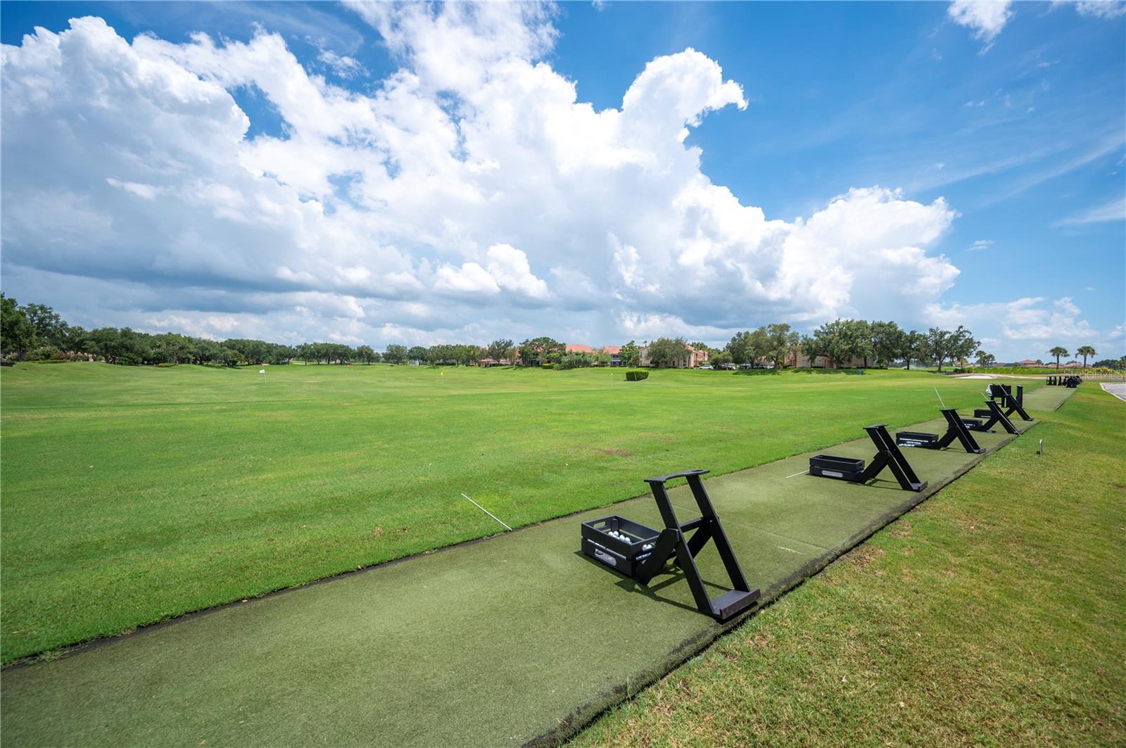 TURNBERRY - Residential