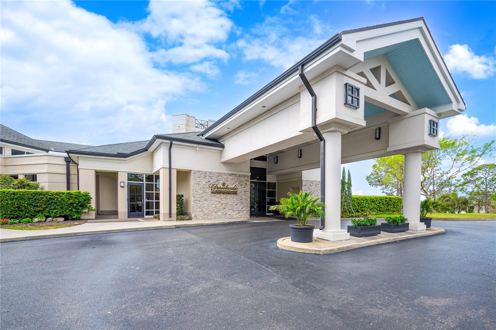 TURNBERRY - Residential