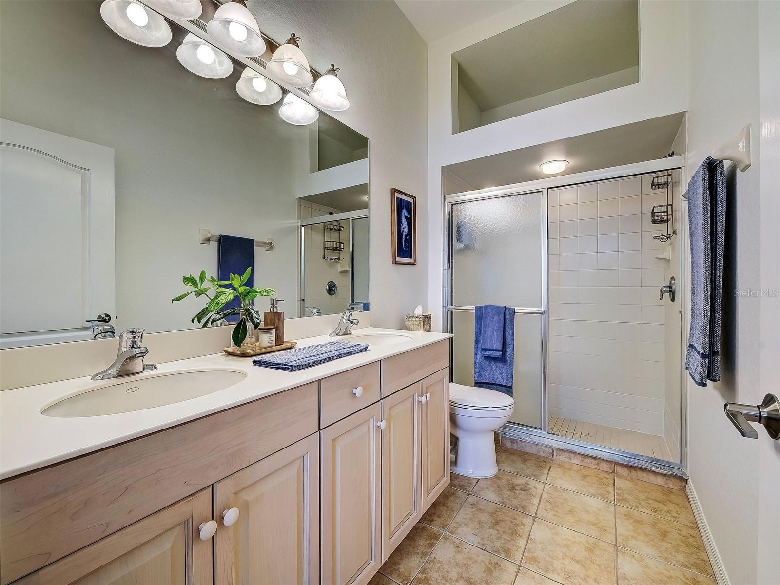 AUBURN HAMMOCKS - Residential