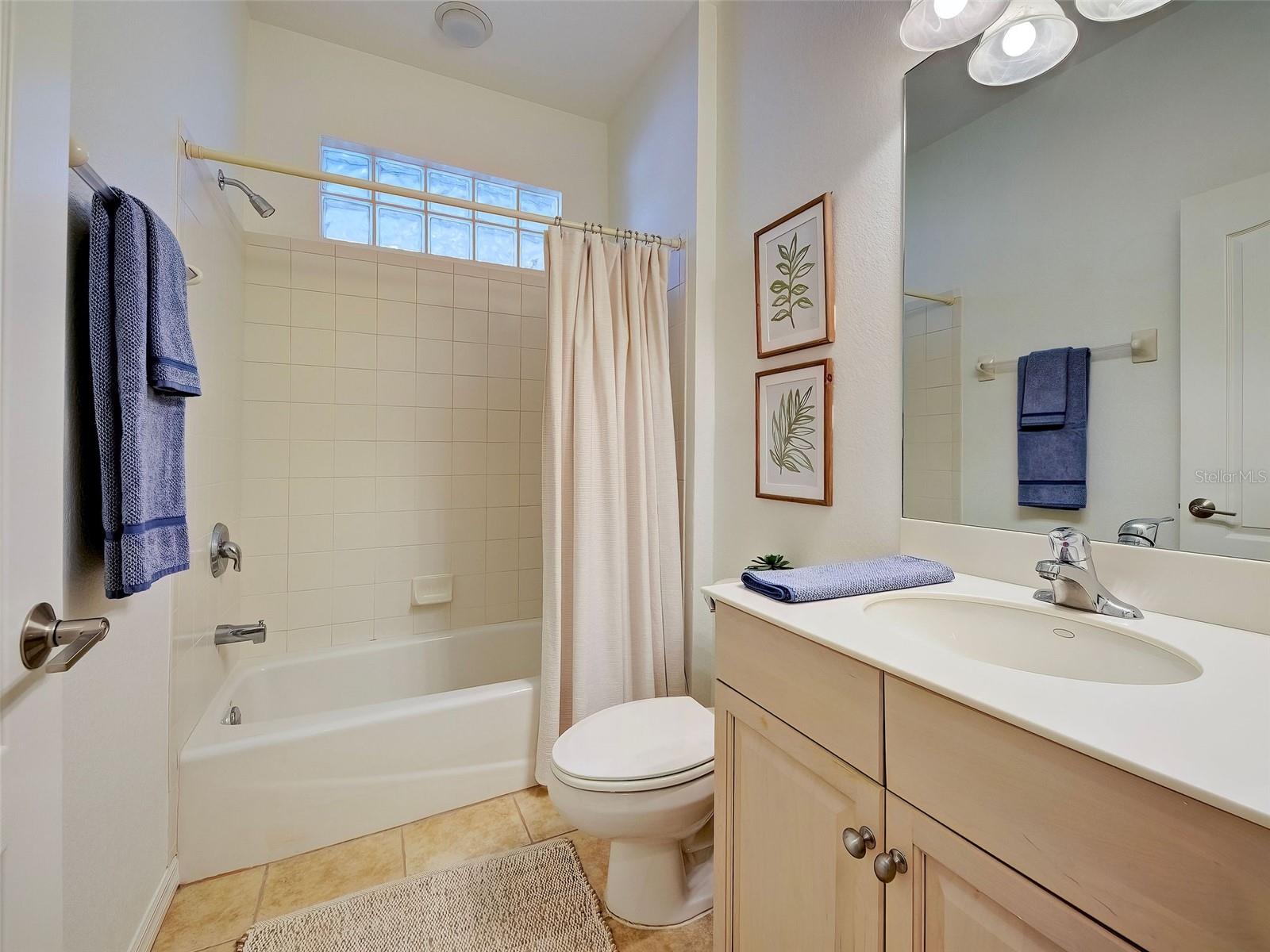 AUBURN HAMMOCKS - Residential