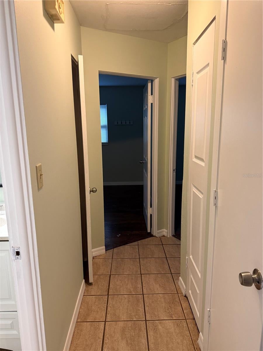 3543 BALI DRIVE, SARASOTA, FL, 34232 4 3543 BALI DRIVE