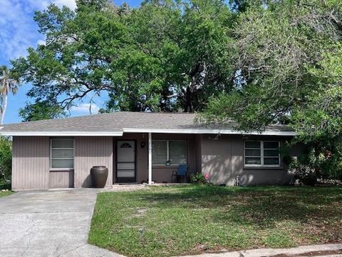 2141 CLEMATIS STREET SARASOTA FL 34239