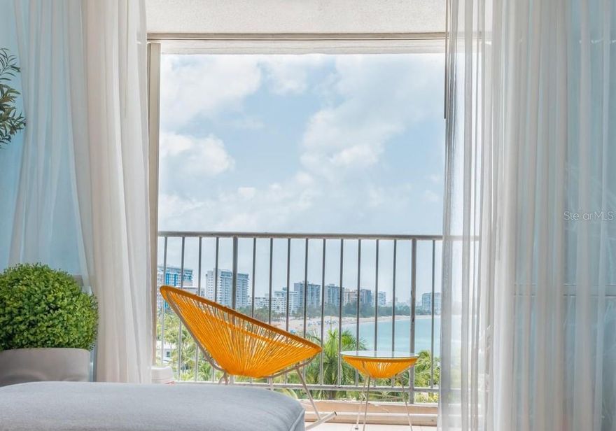 Excellent investment opportunity in one of Puerto Rico’s most sought-after locations.
Located in the well-known ESJ Tower, in the heart of Isla Verde, this spacious 3-bedroom, 2-bathroom apartment has been remodeled and is being sold furnished, making it completely move-in ready or ideal for immediate income generation.
The unit features a functional layout with generous living spaces, perfect for personal use or short- and long-term rentals. Its turnkey condition eliminates the need for additional investment, making it highly attractive for investors.
The complex offers direct beach access, security, a swimming pool, and resort-style amenities that enhance both its value and appeal. Its prime location—just steps from the beach and close to restaurants, hotels, supermarkets, and the international airport—positions this property as a strong investment in a high-demand tourist area.
Ideal for buyers looking to enjoy or monetize a property from day one in Isla Verde.