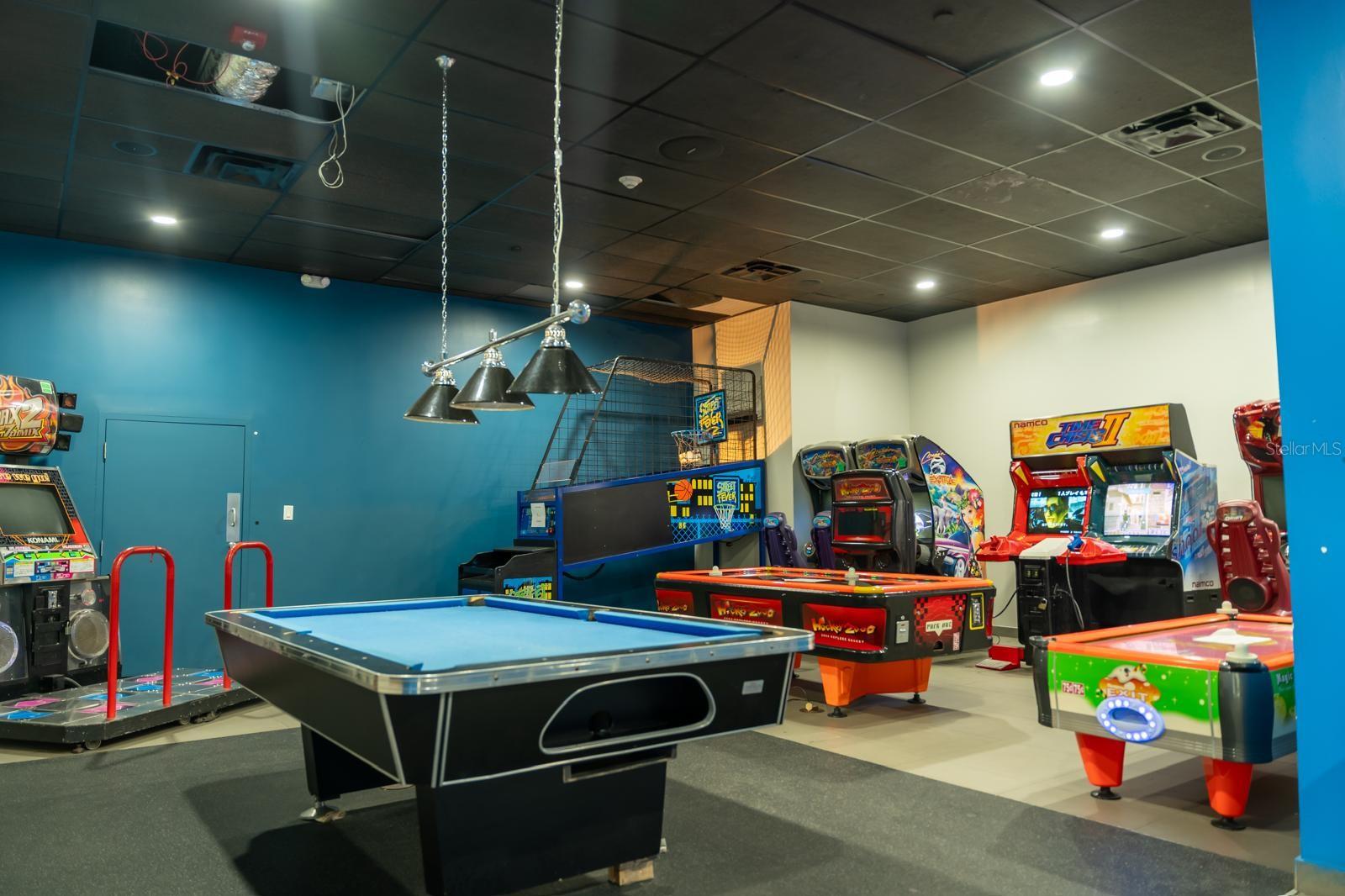 COND. ESJ TOWER - Residential