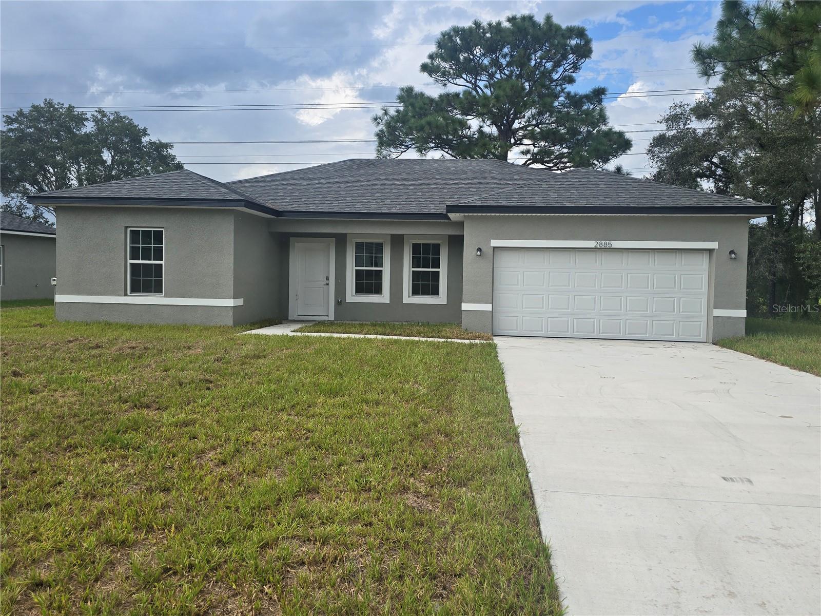 Step into comfort and style with this gorgeous new construction home in the heart of Citrus Springs! Boasting 4 generously sized bedrooms, 2 beautifully appointed bathrooms, and a spacious 2-car garage, this gem is designed for modern living. From the moment you walk in, you'll appreciate the quality craftsmanship, thoughtful layout, and brand-new stainless steel appliances that make this home truly move-in ready.
Nestled just minutes from the Citrus Springs Community Center, the Golf & Country Club, and the crystal-clear waters of Rainbow Springs, you'll have endless opportunities for outdoor fun and relaxation. With the Suncoast Parkway only 20 minutes away, commuting to Tampa or Orlando is a breeze — enjoy the best of both peaceful small-town living and big-city convenience.
Whether you're starting a family, or simply searching for the perfect Florida lifestyle, this beautiful property at West Redgate Drive, offers it all. Don’t wait — schedule your private tour today and discover what makes this home a standout!