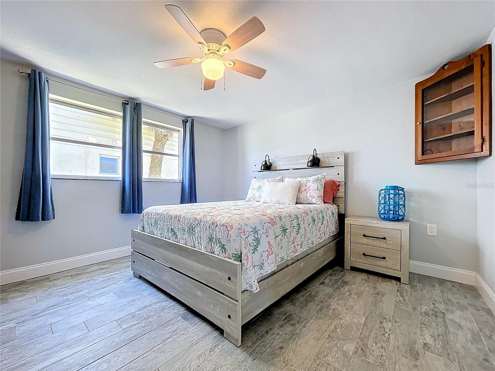 HARBOR ISLES - Residential