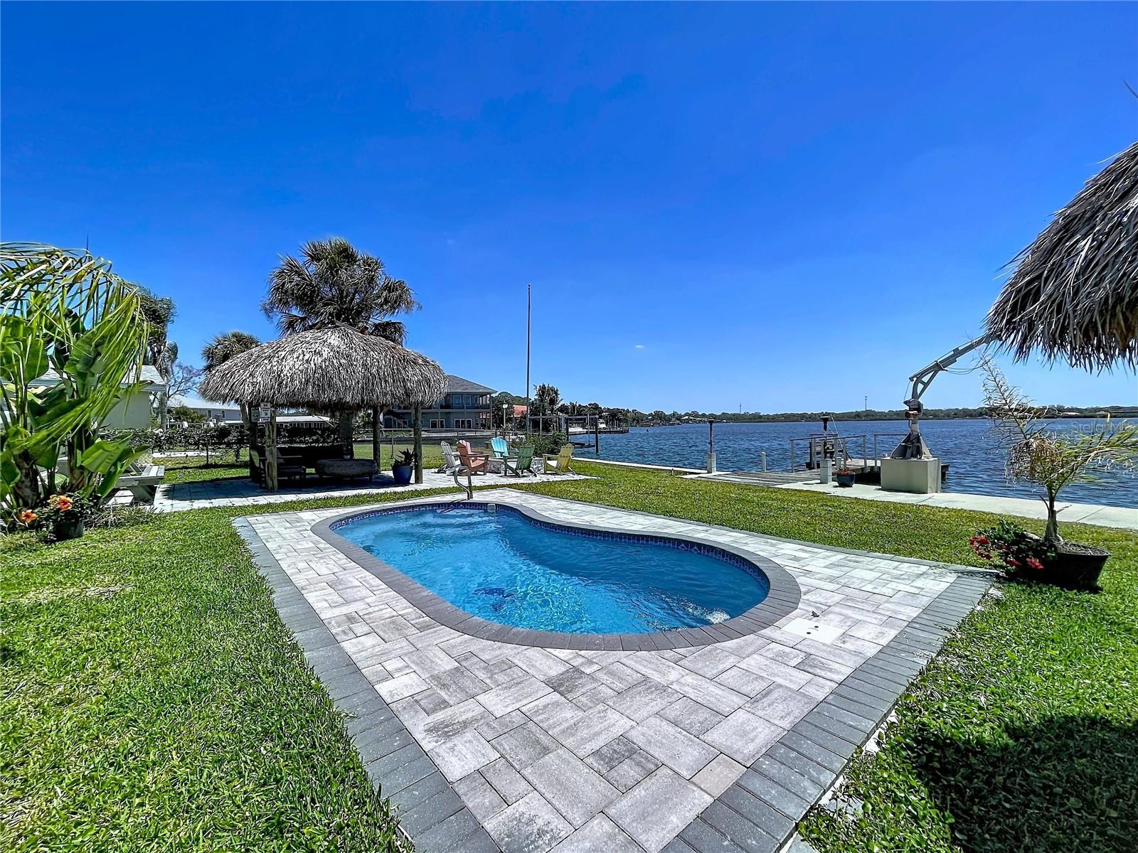 HARBOR ISLES - Residential