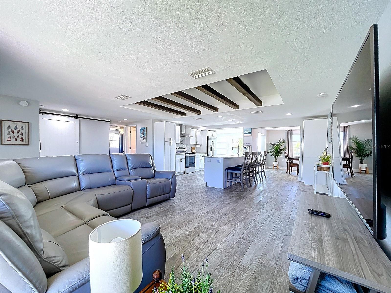 HARBOR ISLES - Residential