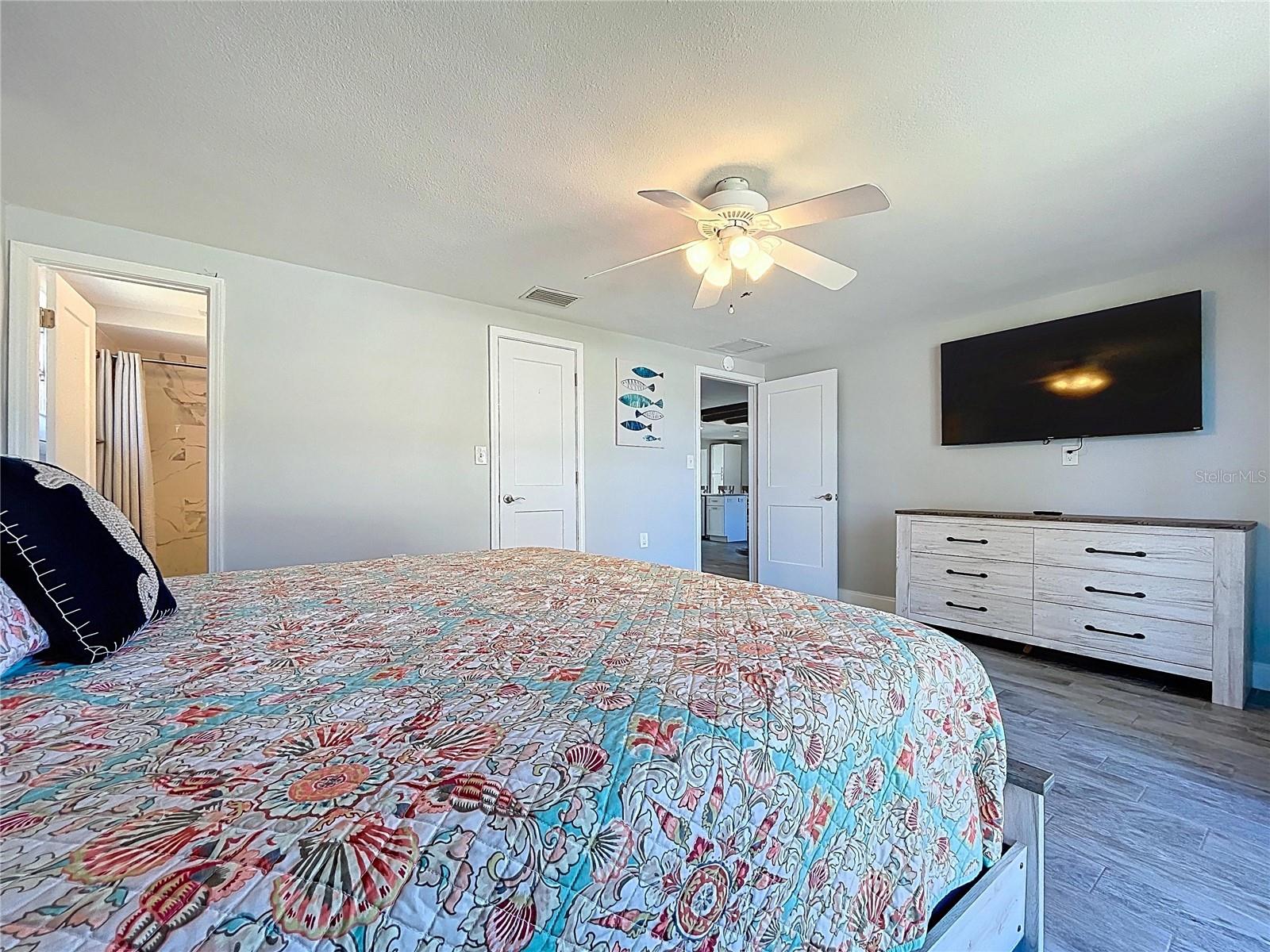 HARBOR ISLES - Residential