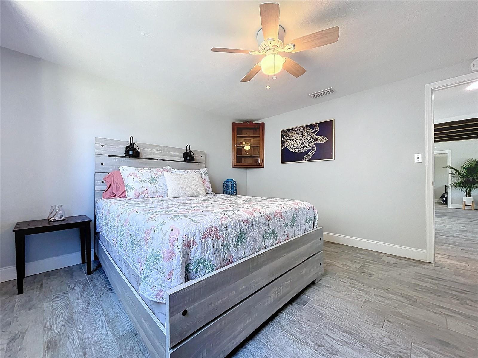 HARBOR ISLES - Residential