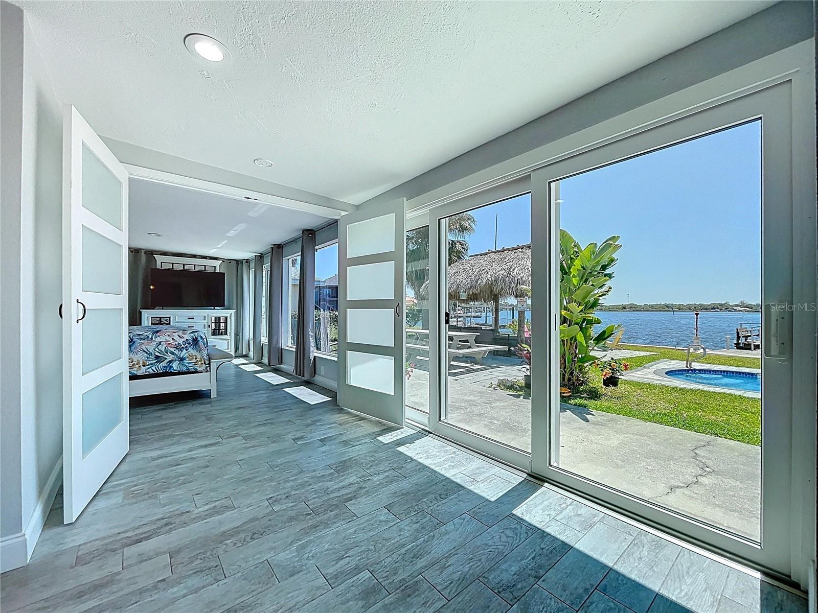 HARBOR ISLES - Residential