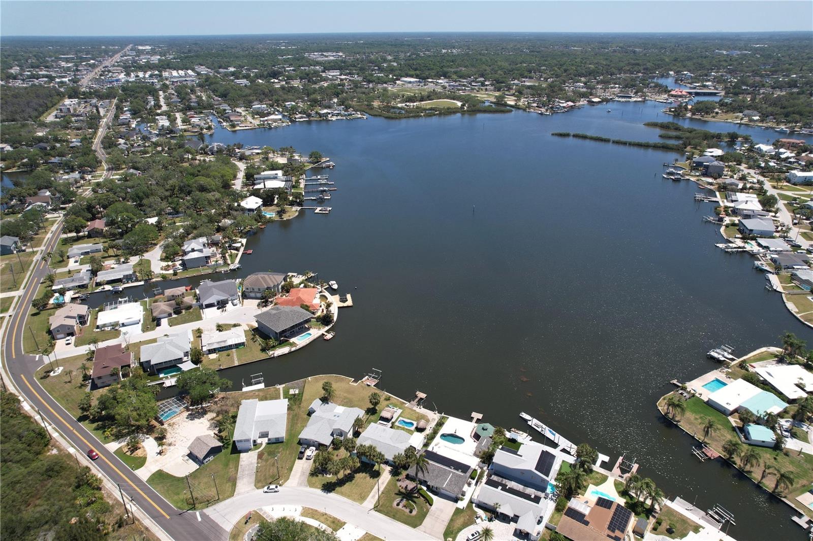 HARBOR ISLES - Residential