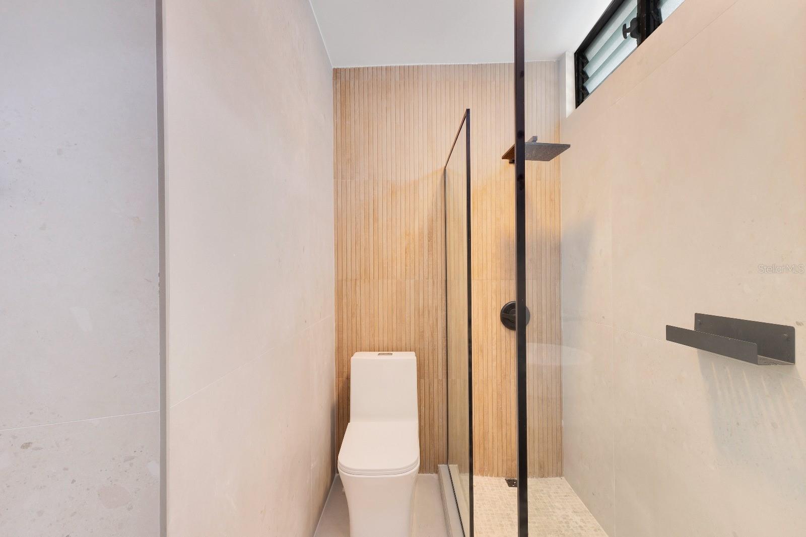 CECILIAS PLACE CONDOMINIUM - Residential