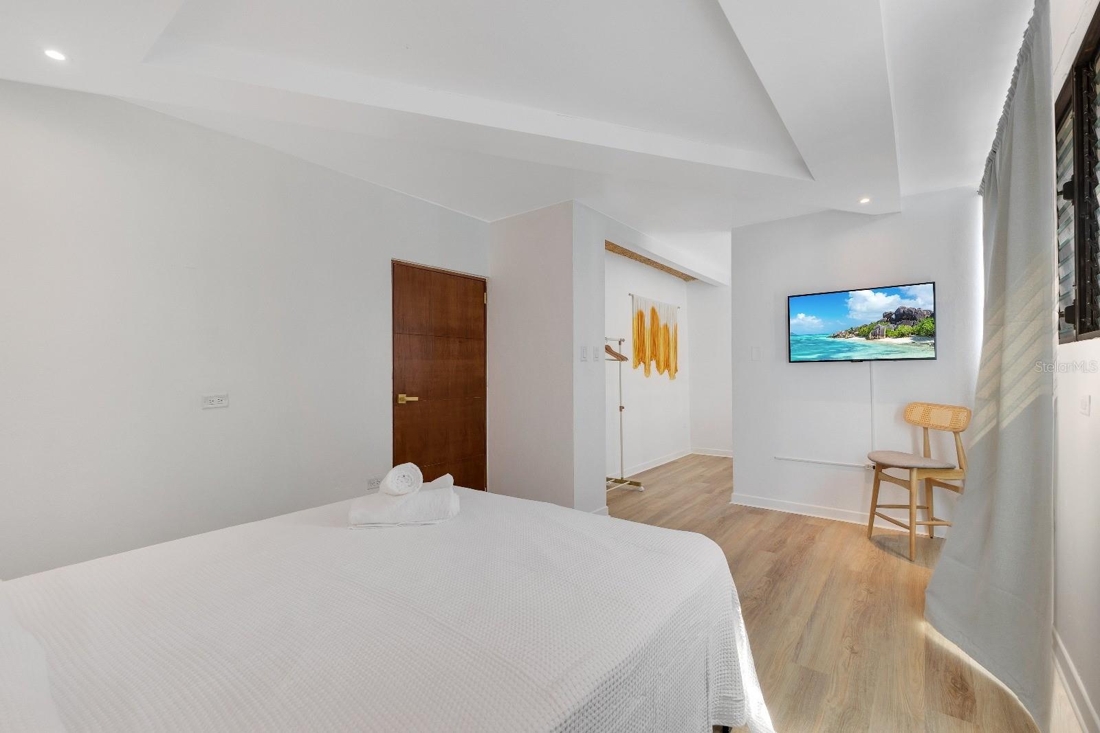 CECILIAS PLACE CONDOMINIUM - Residential