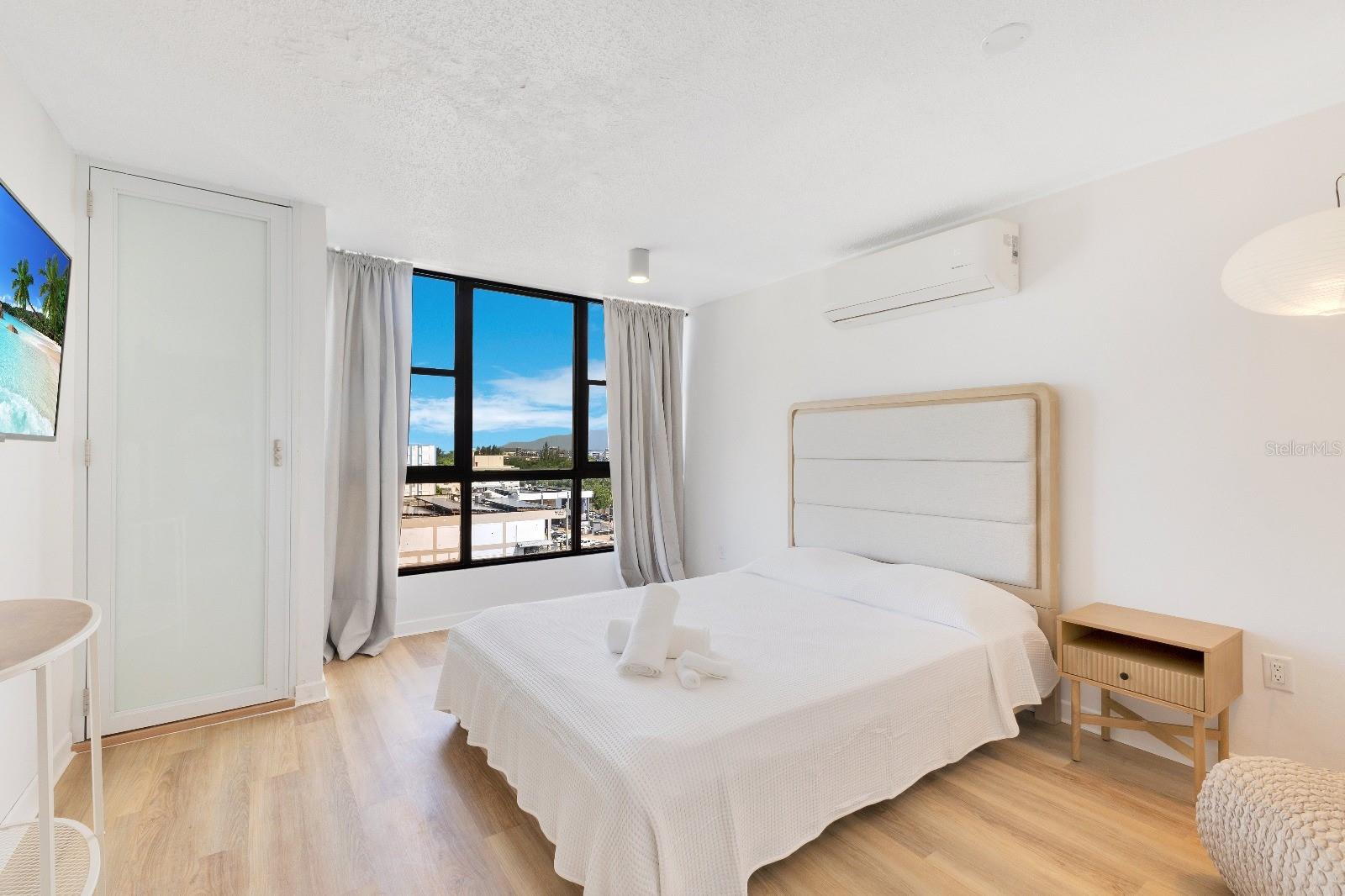 CECILIAS PLACE CONDOMINIUM - Residential