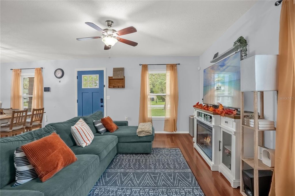 Photo of 907 Neuse Avenue, Orlando, FL 32804 (MLS # O6351649)