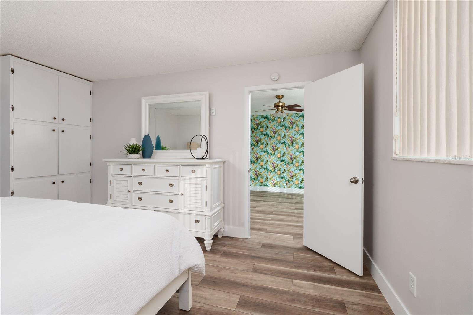 WINSTON PARK NORTHEAST - Residential