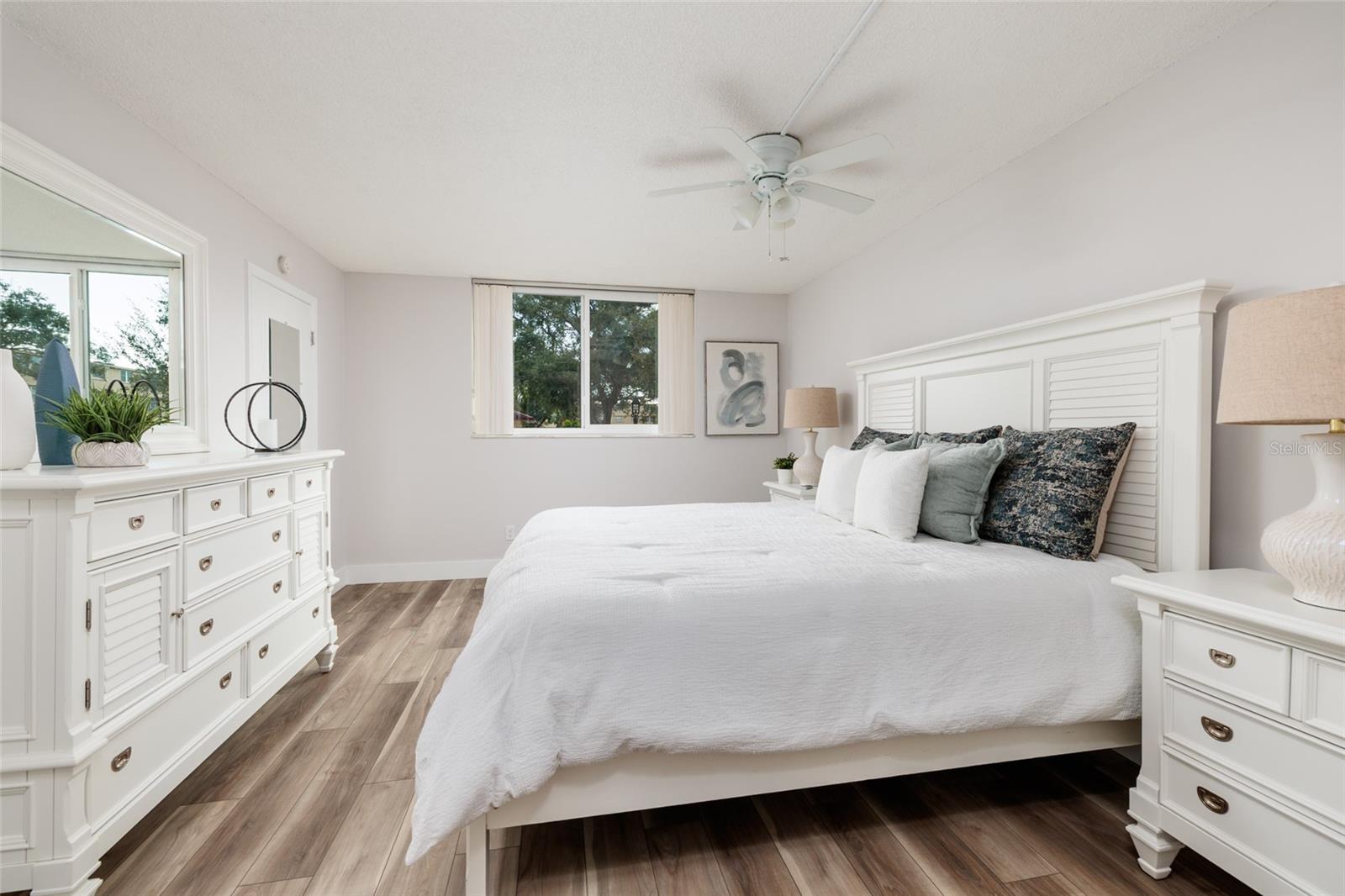 WINSTON PARK NORTHEAST - Residential