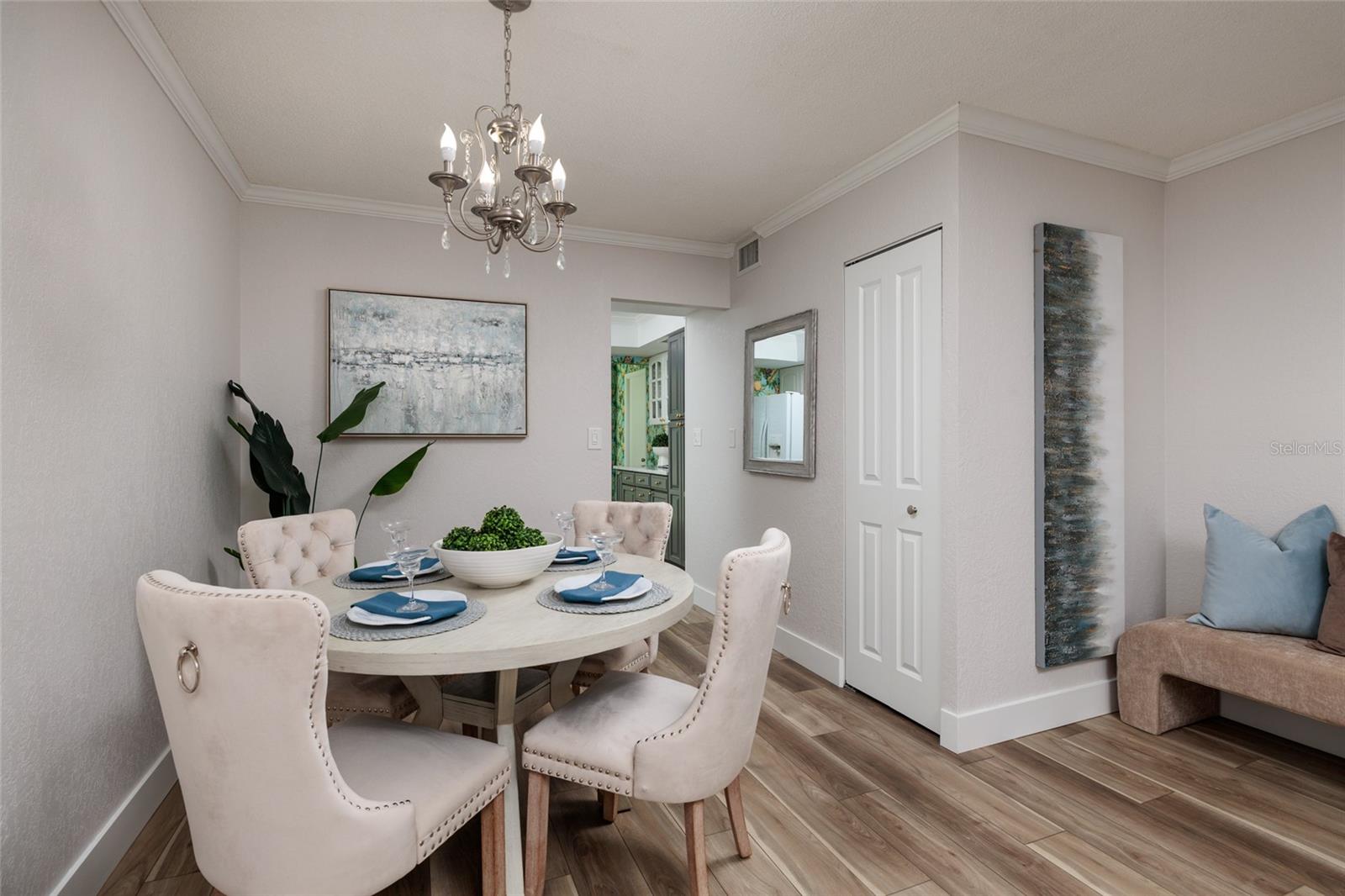 WINSTON PARK NORTHEAST - Residential