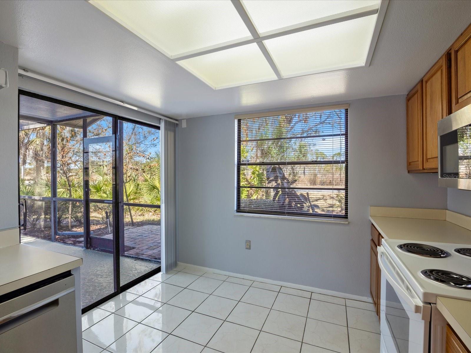 EAST LAKE WOODLANDS PINEWINDS - Residential