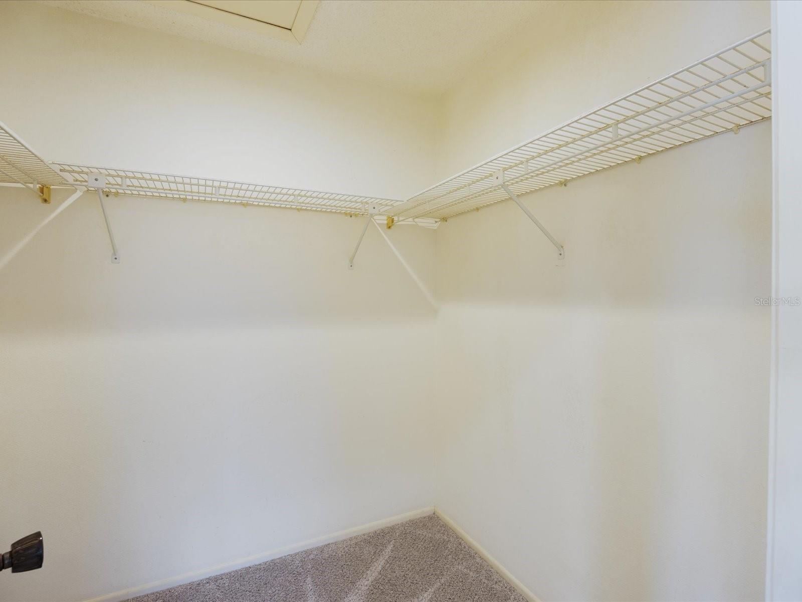 EAST LAKE WOODLANDS PINEWINDS - Residential