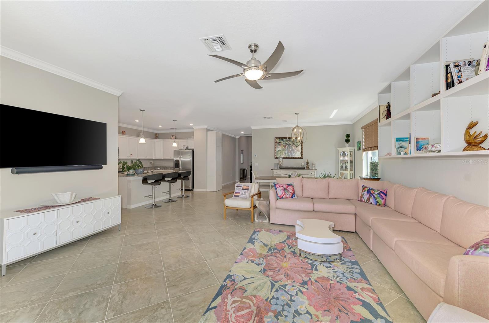 9829 HILLTOP DRIVE