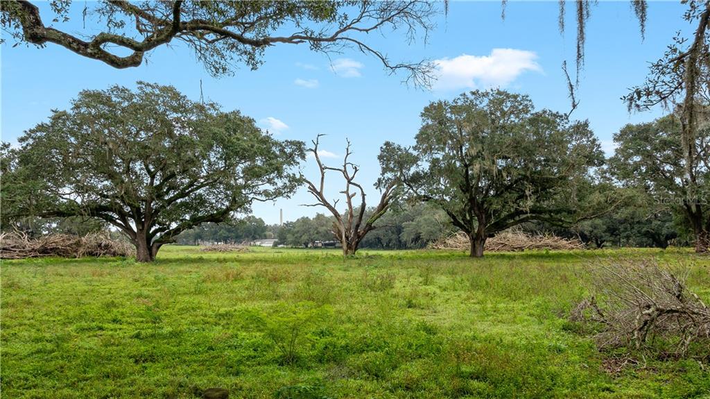 ACREAGE & UNREC - Commercial Sale