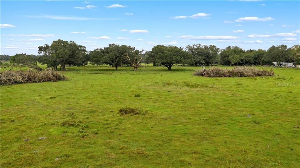 ACREAGE & UNREC - Commercial Sale