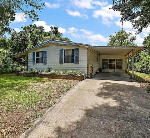 A home in LEESBURG