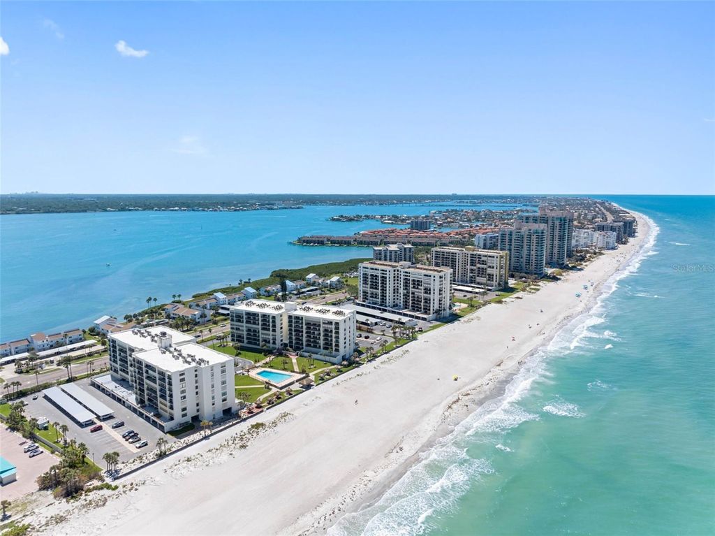 Photo of 1400 Gulf Boulevard #701, Clearwater Beach, FL 33767 (MLS # TB8446882)
