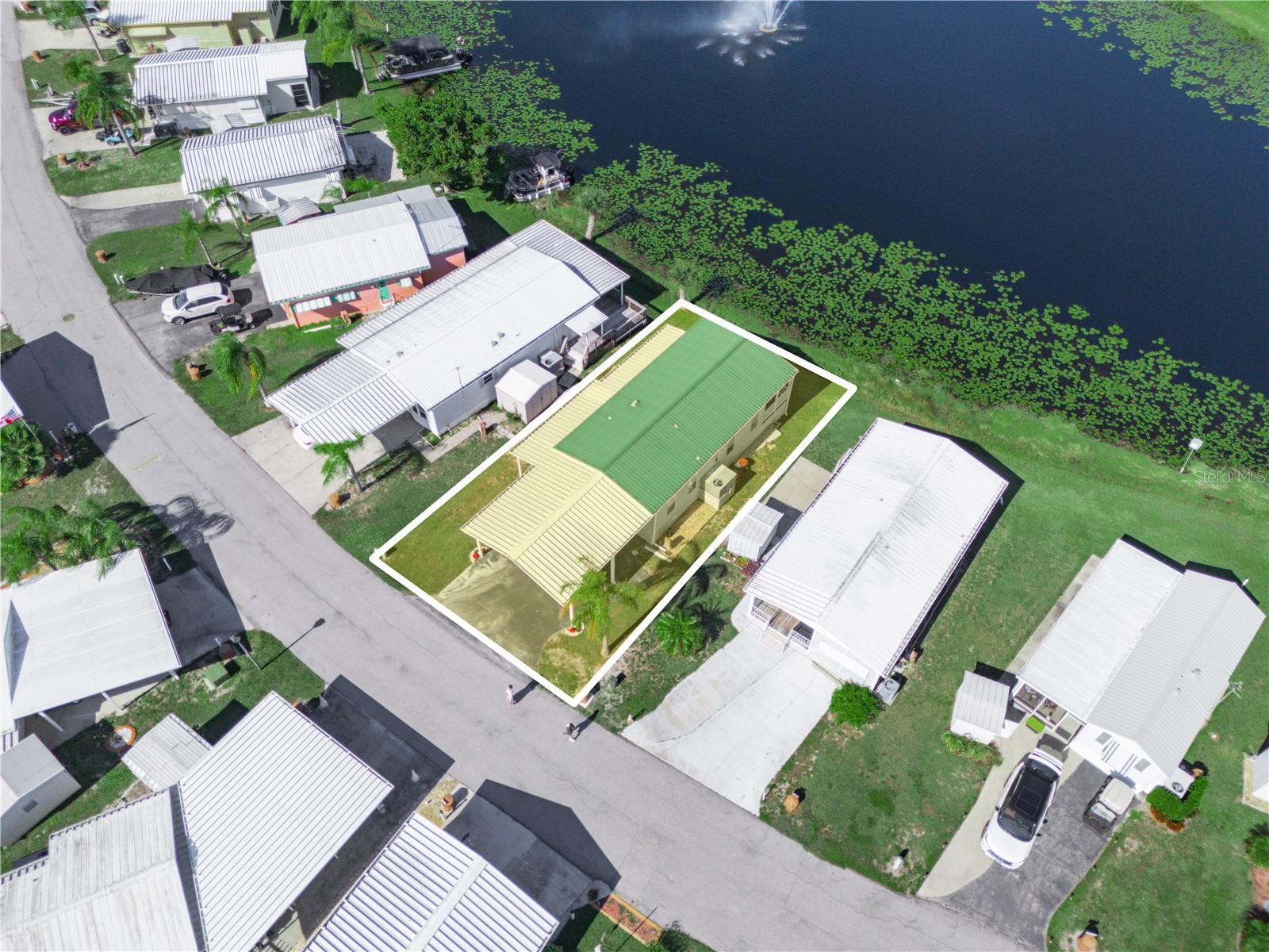 SADDLEBAG LAKE - Residential