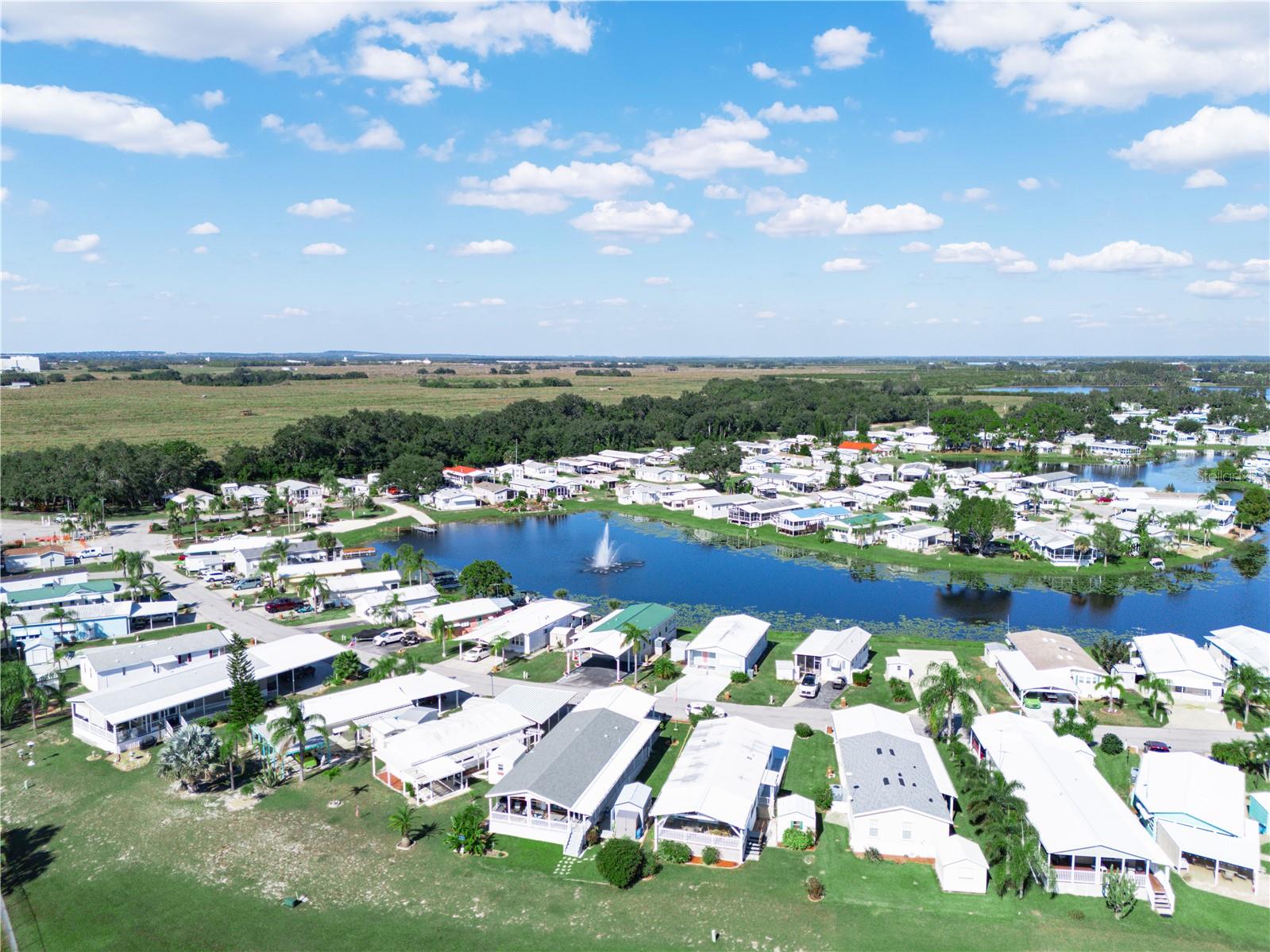 SADDLEBAG LAKE - Residential