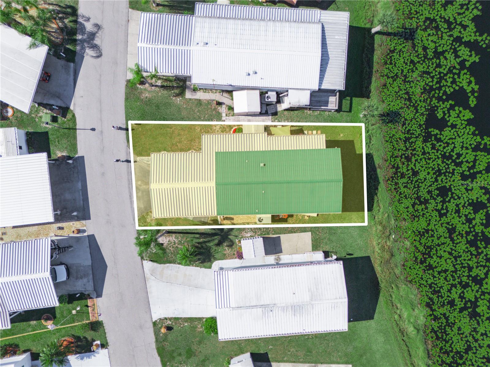 SADDLEBAG LAKE - Residential