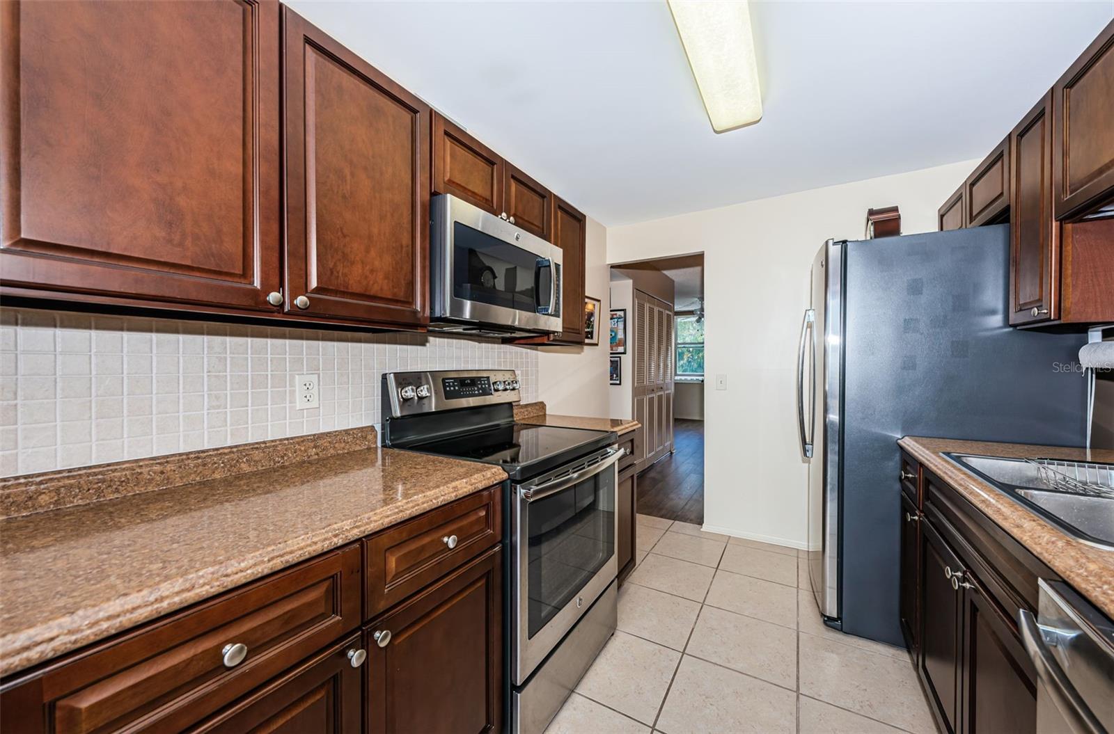 WINSTON PARK NORTHEAST - Residential