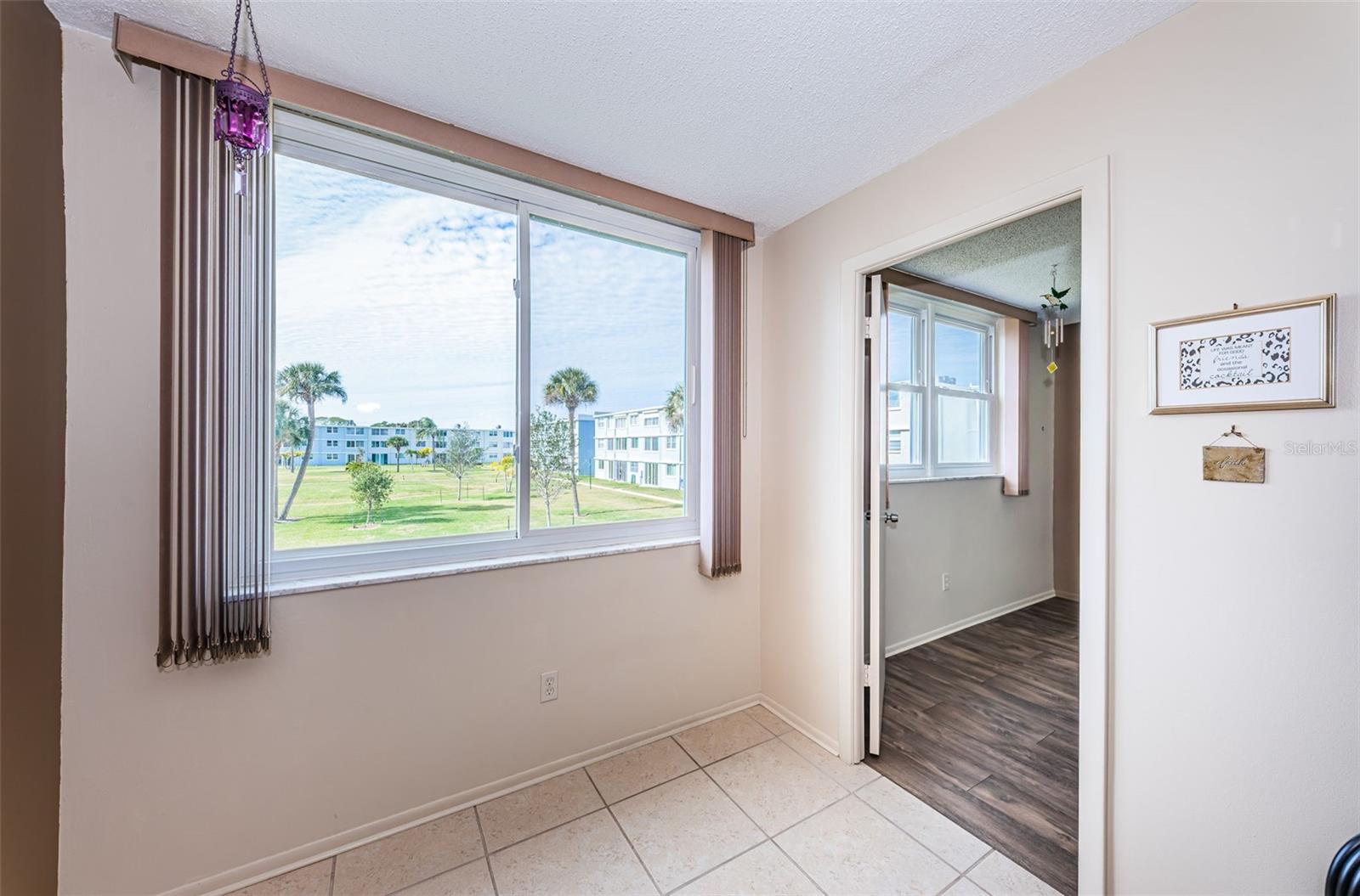 WINSTON PARK NORTHEAST - Residential