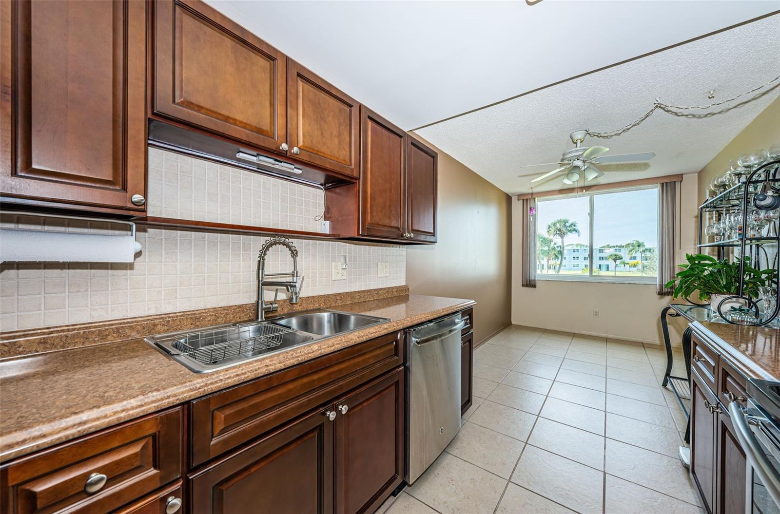 WINSTON PARK NORTHEAST - Residential