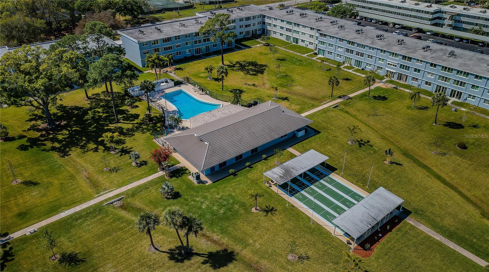 WINSTON PARK NORTHEAST - Residential