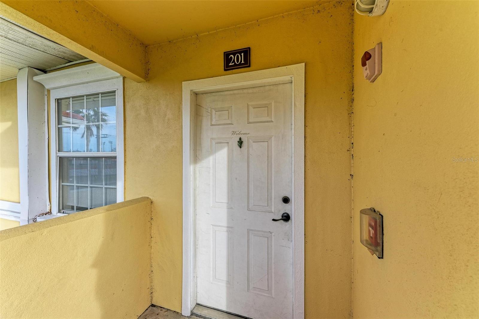 1195 VILLAGIO CIRCLE 201