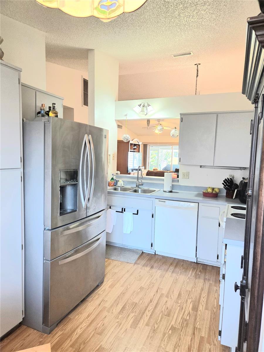 VILLAS OF BEACON GROVES - Residential