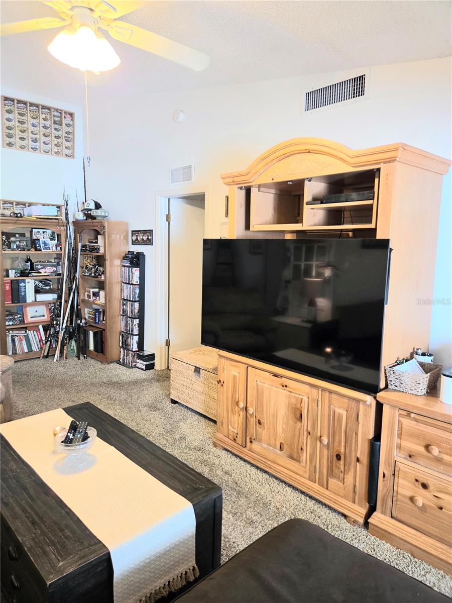 VILLAS OF BEACON GROVES - Residential