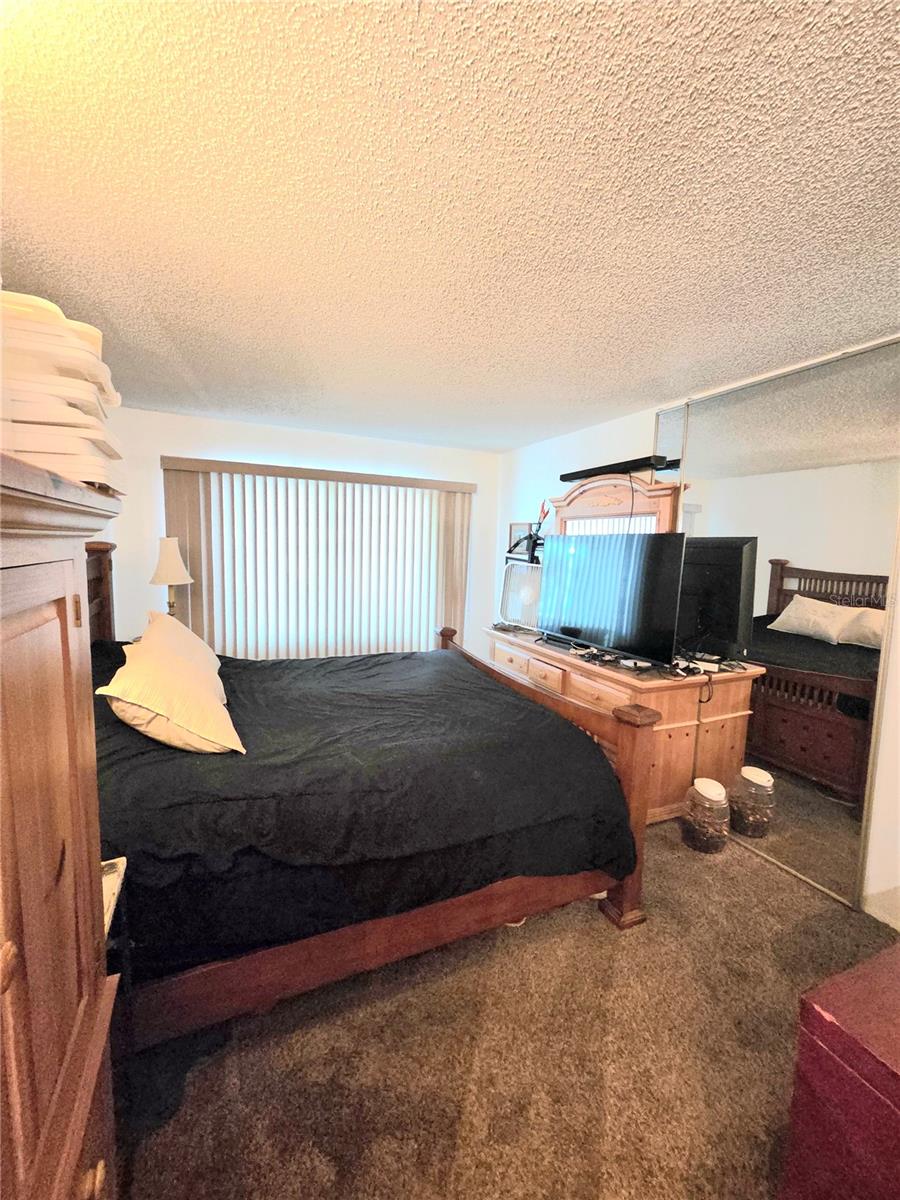 VILLAS OF BEACON GROVES - Residential